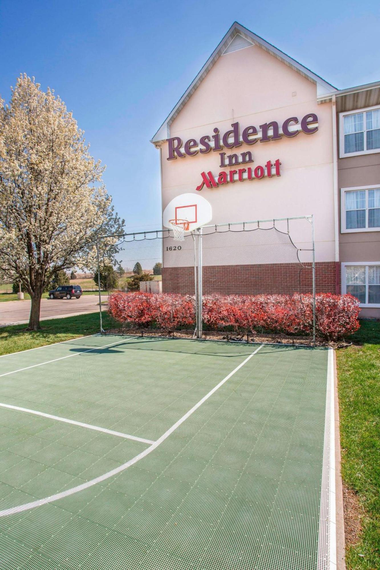 Residence Inn Topeka Exterior photo